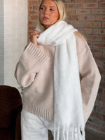 Luna Scarf White